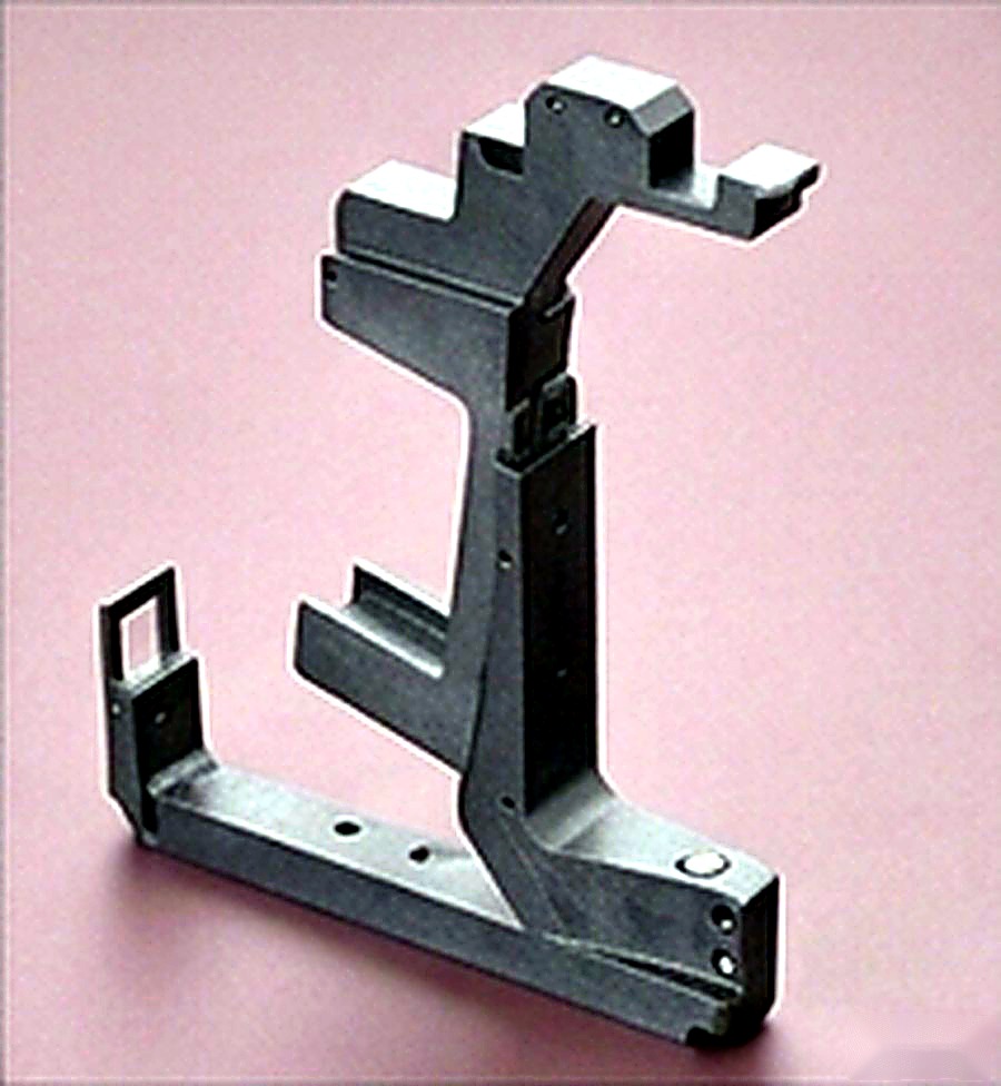 Precision machined bracket component